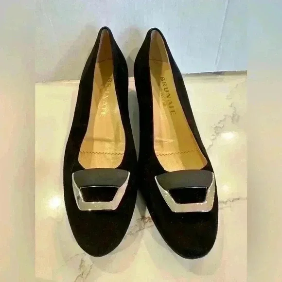 BRUNATE WOMEN'S SUEDE EFFECT FLATS-BLACK-with SILVER BUCKLE SZ 38(EU) - Picture 9 of 9